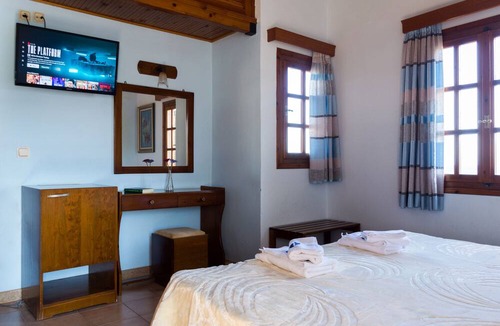Dorida Hotel | Drymna Hotel