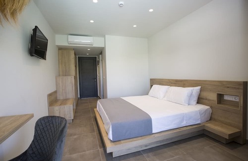 Faliraki Hotel | DeLight Luxury Rooms