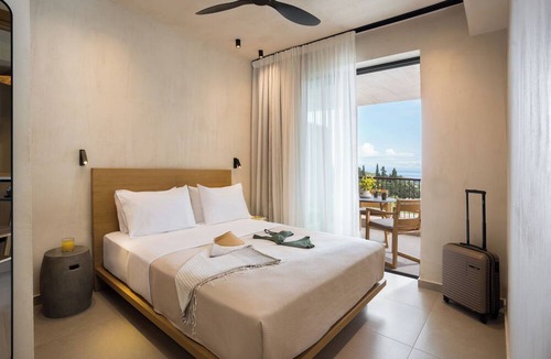 Paliouri House | Pnoes Luxury Suites