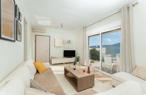 Porto Rafti Apartment | Blanco Apartment by A&D Properties