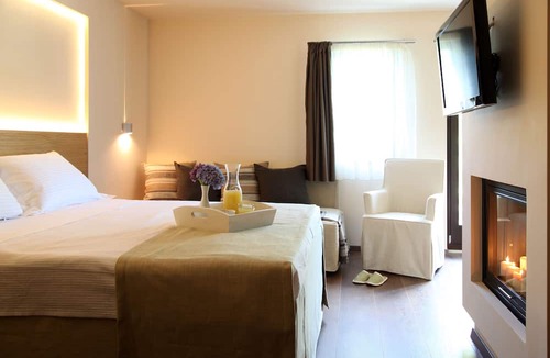 Agios Dimitrios Hotel | Theta Hotel