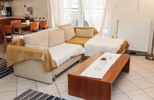 Peristeri Apartment | Cozy apt in Peristeri near Metro station