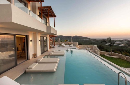 Limeniskos Villa | Casa di Franco Seaview Heated Pool gym Hammam
