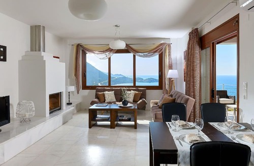 Drosia House | House in Geropotamos with Beautiful Garden