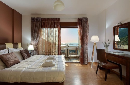 Drosia House | House in Geropotamos with Beautiful Garden