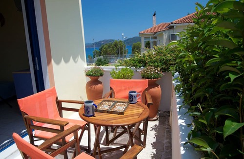 Karavomylos House | Kalypso Studios & Apartments