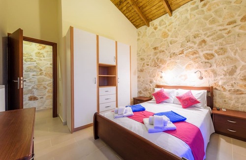 Elation Villa | Orient Villas Traditional