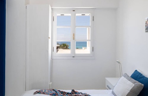 Mikri Vigla House | Beach House With Seaview