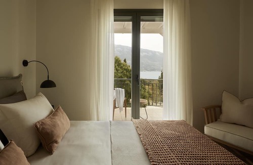 Pesada Villa | Sui Generis Villa