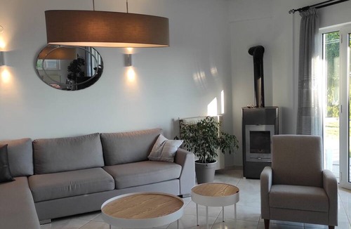 Xiro Chorio House | Sea Breeze Villa, stunning garden sea view