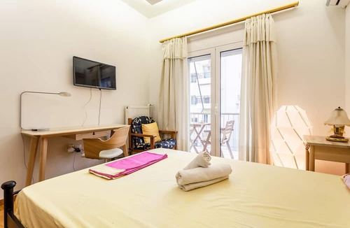 Ilisia Apartment | Zografou Hidden Gem - Athens Charming Home
