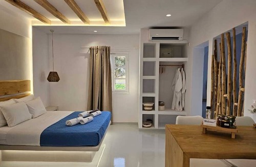 Mikri Vigla House | Coralli Beach Apartments
