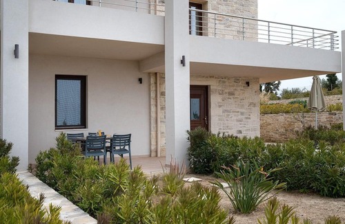 Kamilari Apartment | Apartment "Orelia Cretan" with swimming pool