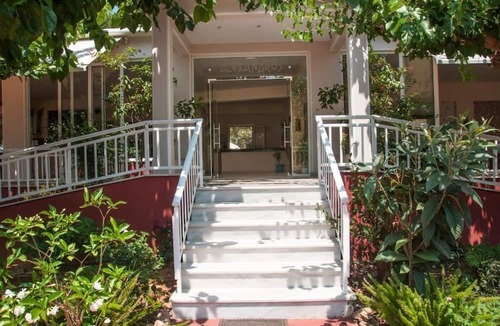 Arcoudi House | Apartments Hotel Alexandros
