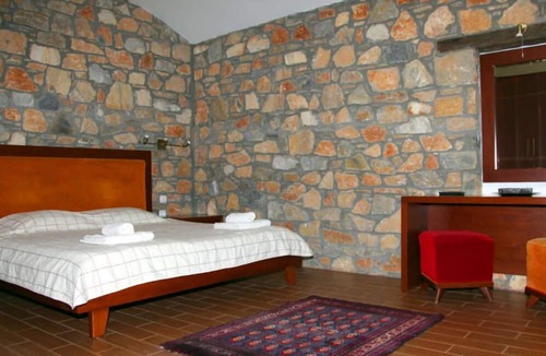 Poroi House | Kyveli Boutique Hotel