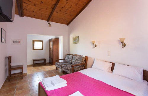 Xifias House | Georgia's Houses - Melitzanakia