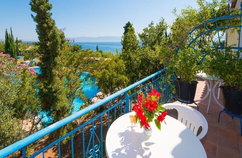 Messini Hotel | Sunrise Village Beach