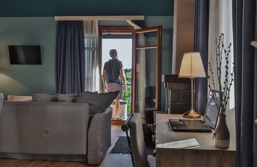 Vourgareli Hotel | Rouista Tzoumerka Resort