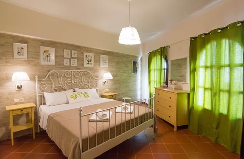 Panormos Apartment | Castello Domus