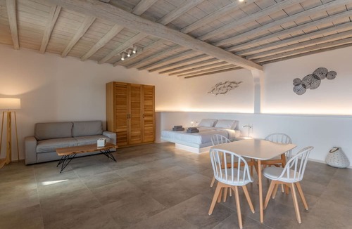 Tourlos House | Mykonos Divino
