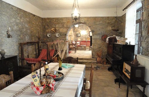 Marmaketon Villa | Zeus House Gaia