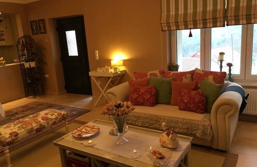 Diava Villa | Luxury Family Villa near Meteora
