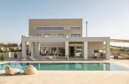 Archanes Villa | Diktamon Villa Retreat