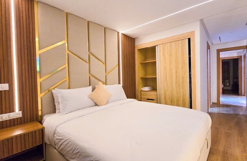 Branes Apartment | Luxury Living - Near to football stadium