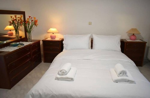 Trikala House | Avli Guesthouse