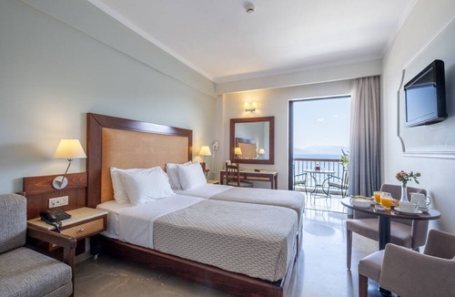 Tolo Hotel | John & George
