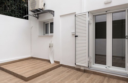 Irakleio House | Charming 2 Bedroom House in Iraklio, Greece