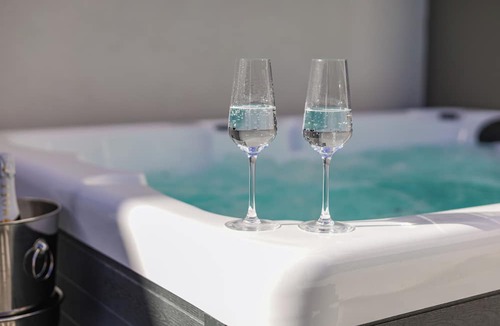 Limni Hotel | LIMNI Boutique Experience Hotel