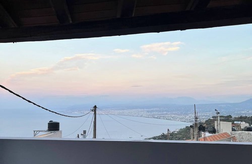 Rodhia House | Charming Iraklio Apartment With Private Entrance and Breathtaking Views
