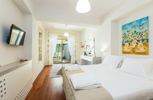 Aggeliana Hotel | Dalabelos Estate