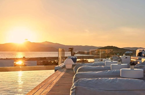 Agios Prokopios Apartment | Luxurious 1BR Suite with Private Pool on Naxos