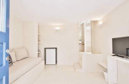 Houlakia House | Baba Houlakia
