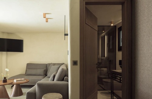 Mikri Vigla Hotel | The Key
