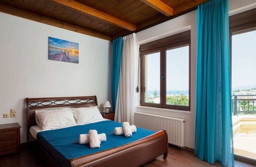 Old Hersonissos House | Summer Dream Villa - Azure Hersonissos Pool Bliss
