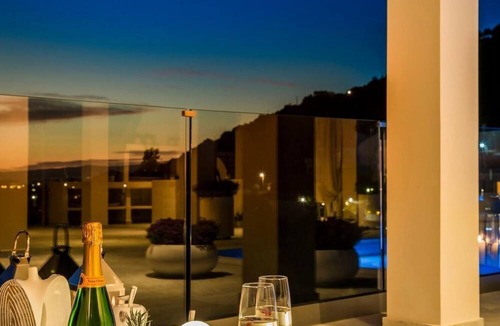 Sarlata Villa | Casa Laura - Sky Lounge Villas
