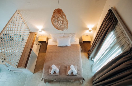 Frinion House | Villa di Vino