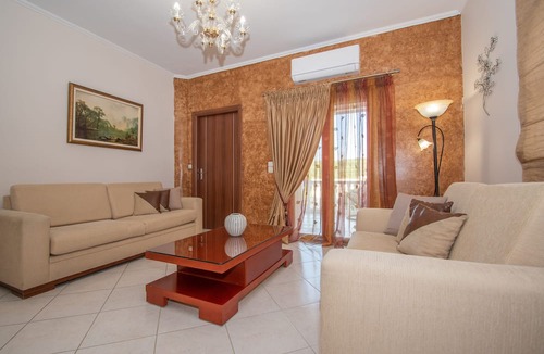 Alonia Villa | Estella Luxury Villa