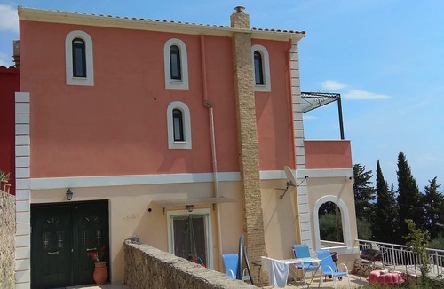 Barbati House | Sarakinos Apartments