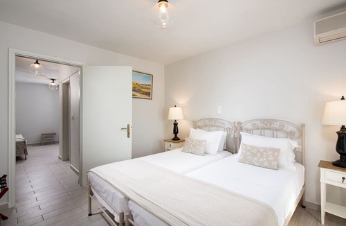 Lourdata House | Barefoot Contessa