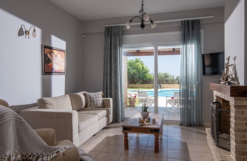 Gerani Villa | Gerani Villas
