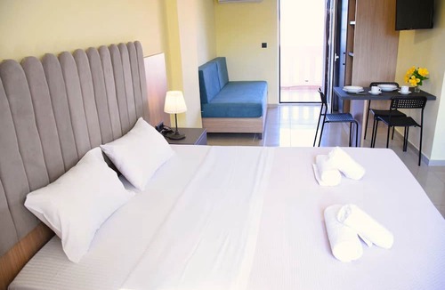 Agia Marina Hotel | Eden Beach Hotel