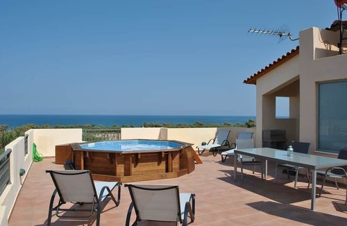 Filaki Apartment | Olive Tree Farm