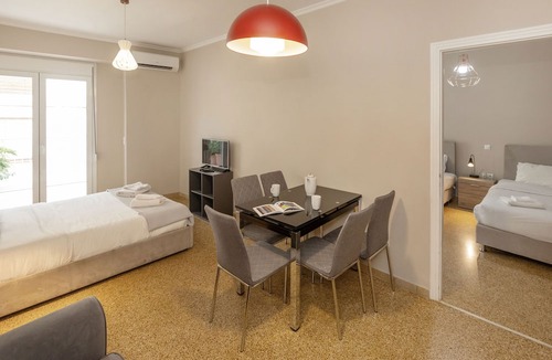 Psirri Apartment | Leonidas loft in the heart of Athens