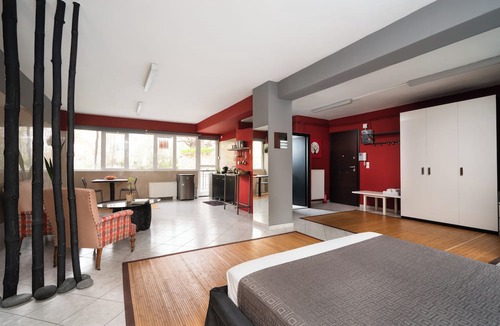 Gazi Apartment | Zen loft in downtown-Gazi