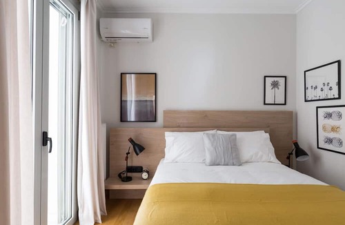 Psirri Apartment | Stylish and Spacious Apartment in Thiseio