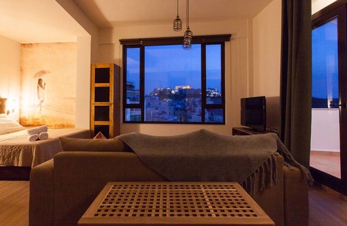 Monastiraki Apartment | Explore Nightlife Near an Apartment With an Acropolis View